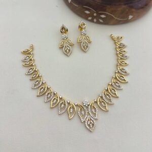 WHITE STONE NECKSET MF3060