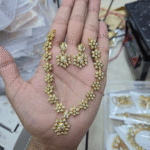 WHITE STONE NECKSET MF3060