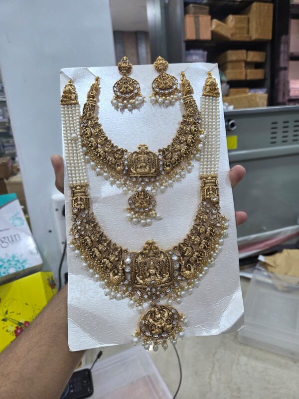 3D EMBOSSED HEAVY NECKSET + HARAM MF3068