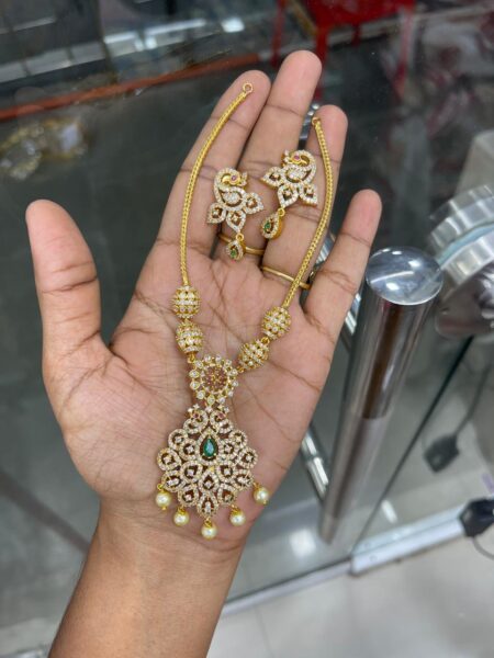 PREMIUM NECKSET IN BUDGET MF3078