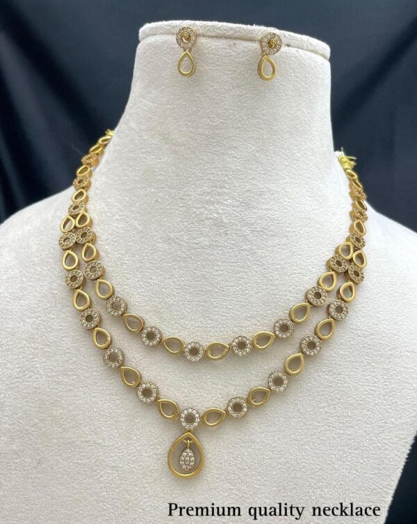 WHITE STONE NECKSET MF3060