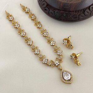 WHITE STONE NECKSET MF3060