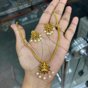 PREMIUM QUALITY ATTIGAI NECKSET MF3077