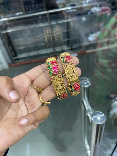 2.2 BANGLE COLLECTION IN VERY BUDGET MF4016