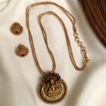 CHAIN WITH BALL LAKSHMI PENDANTMF4003