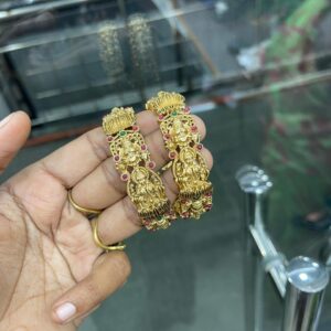 2.2 BANGLE COLLECTION IN VERY BUDGET MF4016