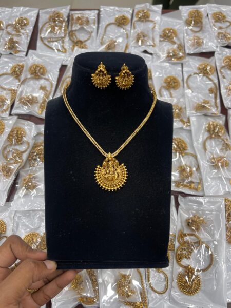 ANTIQUE NECKSET Mf4023