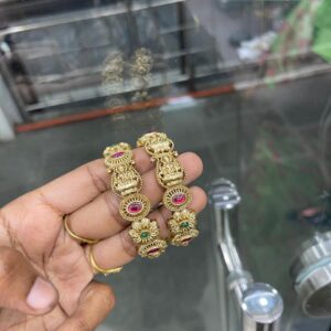 2.2 BANGLE COLLECTION IN VERY BUDGET MF4016