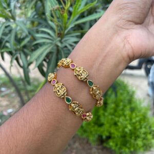 PREMIUM LOOK LAKSHMI BANGLE MF3085