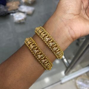 PREMIUM QUALITY BANGLES MF4010