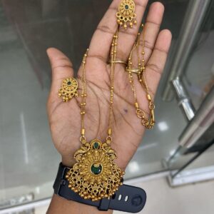 VERY UNIQUE NECKSET MF4088