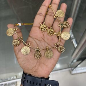 VERY UNIQUE NECKSET MF4088