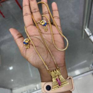 GOPURAM LAKSHMI PENDANT ME04
