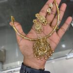 REMOVABLE PENDANT WITH EARING + ATTIGAI WITH EARING ( 1 ATTIGAI, 2 PAIR EARING , 1 PENDANT ) JUST Rs.850 Code MF4098 - BACK CHAIN