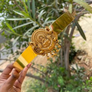 SIMPLE ELEGANT BELT FOR BOTH KIDS AND ADULT