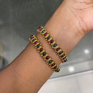 ATTRACTIVE BANGLE MF5079