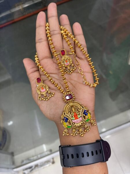 HAND PAINTING MID HARAM MF5082