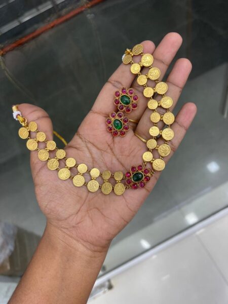 NEW LAUNCHING NECKSET MF5085