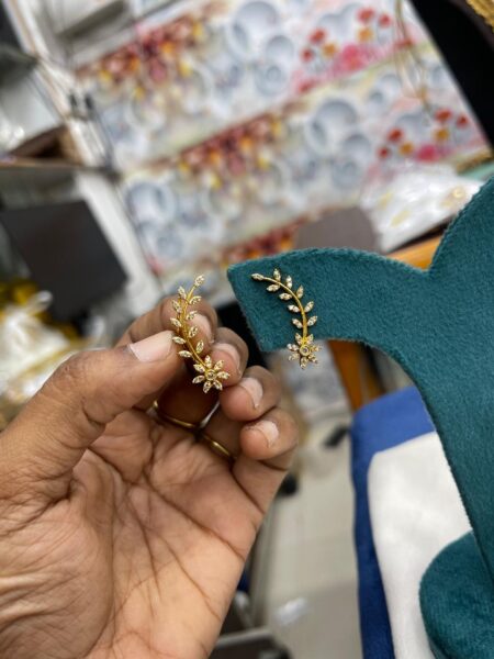 EAR CUFF MODELS MF5091