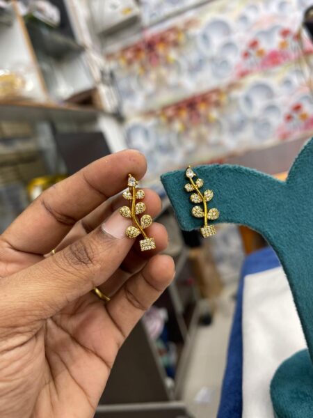 EAR CUFF MODELS MF5091