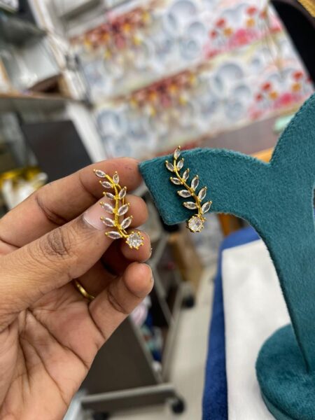 EAR CUFF MODELS MF5091