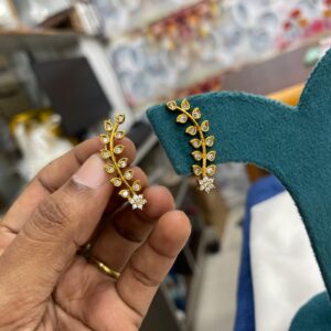 EAR CUFF MODELS MF5091