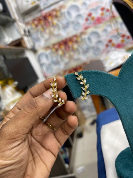 EAR CUFF MODELS MF5091