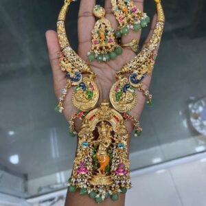 UNIQUE PENDANT NECKSET COLLECTION MF5112