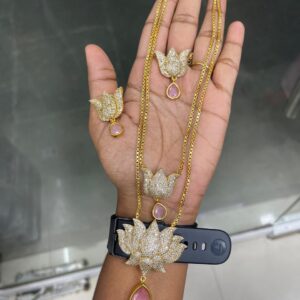 DOUBLE LINE LOTUS PENDENT MID HARAM MF5116