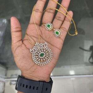 GOLD REPLICA DOLLAR CHAIN WITH EARING MF5146