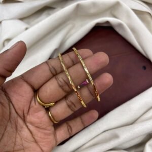 ORIGINAL GOLD REPLICA BANGLE MF5212 / MF5189 ( KINDLY MENTION YOUR SIZE IN CUSTOMER NOTE)
