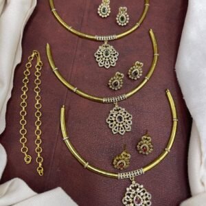 HASLI PENDANT WITH EARING MF5201 with FREE BACK CHAIN COMBO