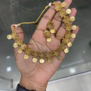 GRAND NECKSET IN SIMPLE BUDGET RATE MF5204