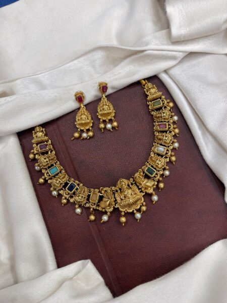 LAKSHMI NECKSET MF5181