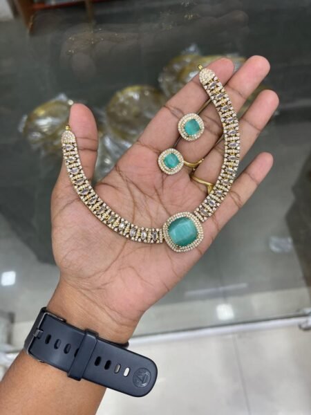 GRAND NECKSET MF5238