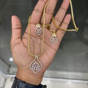 GOLD OR DIAMOND REPLICA DOLLAR CHAIN MF5214