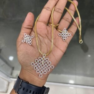 GOLD OR DIAMOND REPLICA DOLLAR CHAIN MF5214