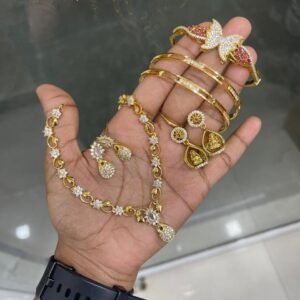 NECKSET + 2 PAIR EARING + 1 BRACELET + 1 PAIR BANGLE ( AD COMBO PACKAGE ) MF5223