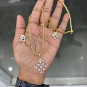 GOLD / DIAMOND REPLICA CHAIN MF5214