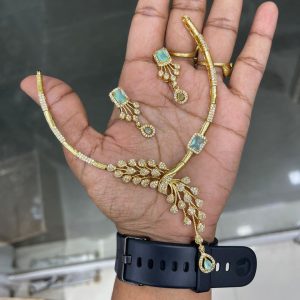 EXCLUSIVE PEACOCK 🦚 WITH HIGHLIGHT STONE MFE004-MINT GREEN