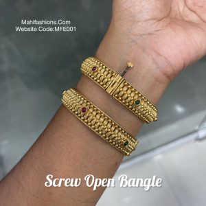 SCREW TYPE BANGLE MFE001 ( WITHOUT LAKSHMI)- size mention in customer note
