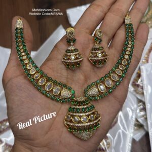 NEW LAUNCH PREMIUM NECKSET-GREEN  MF5266
