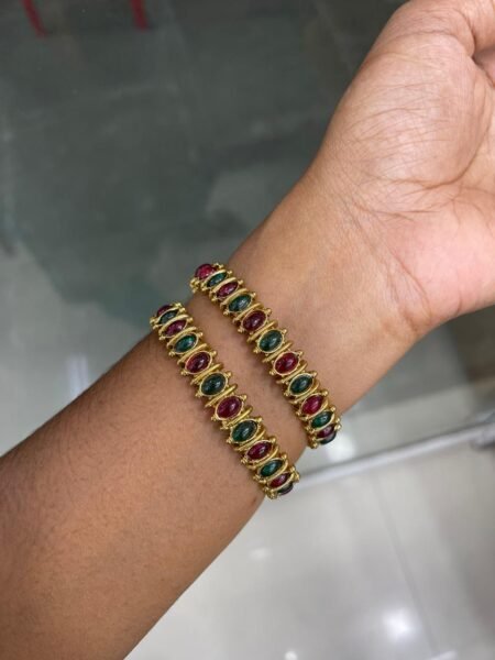 BANGLE COLLECTION MF5252 ( SIZE MENTION IN CUSTOMER NOTE)