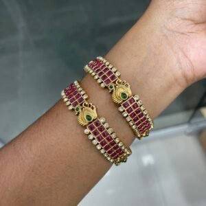 BANGLE COLLECTION MF5252 ( SIZE MENTION IN CUSTOMER NOTE)