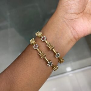 BANGLE COLLECTION MF5252 ( SIZE MENTION IN CUSTOMER NOTE)
