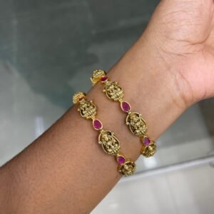 BANGLE COLLECTION MF5252 ( SIZE MENTION IN CUSTOMER NOTE)