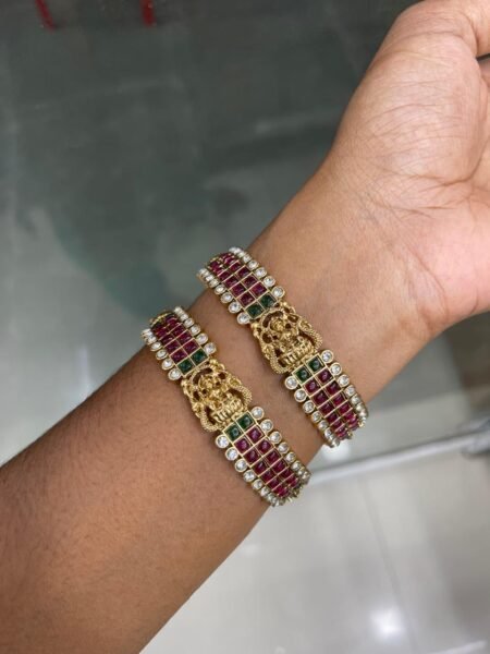 BANGLE COLLECTION MF5252 ( SIZE MENTION IN CUSTOMER NOTE)
