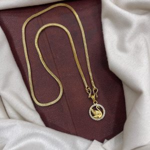 CUTE PENDANT WITH GOLD BOX PATTERN 18” CHAIN MF5289 – SWAN
