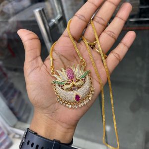 DOLLAR CHAIN COLLECTION MF5282 (INV)- PEACOCK LOTUS