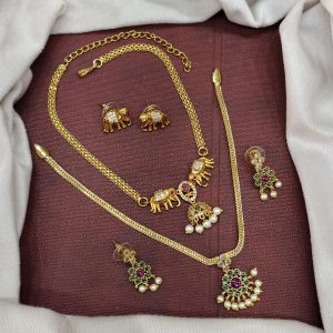 ELEPHANT ATTIGAI + KEMP ATTIGAI 2 pair EARING RS.499 FREESHIP MF5289